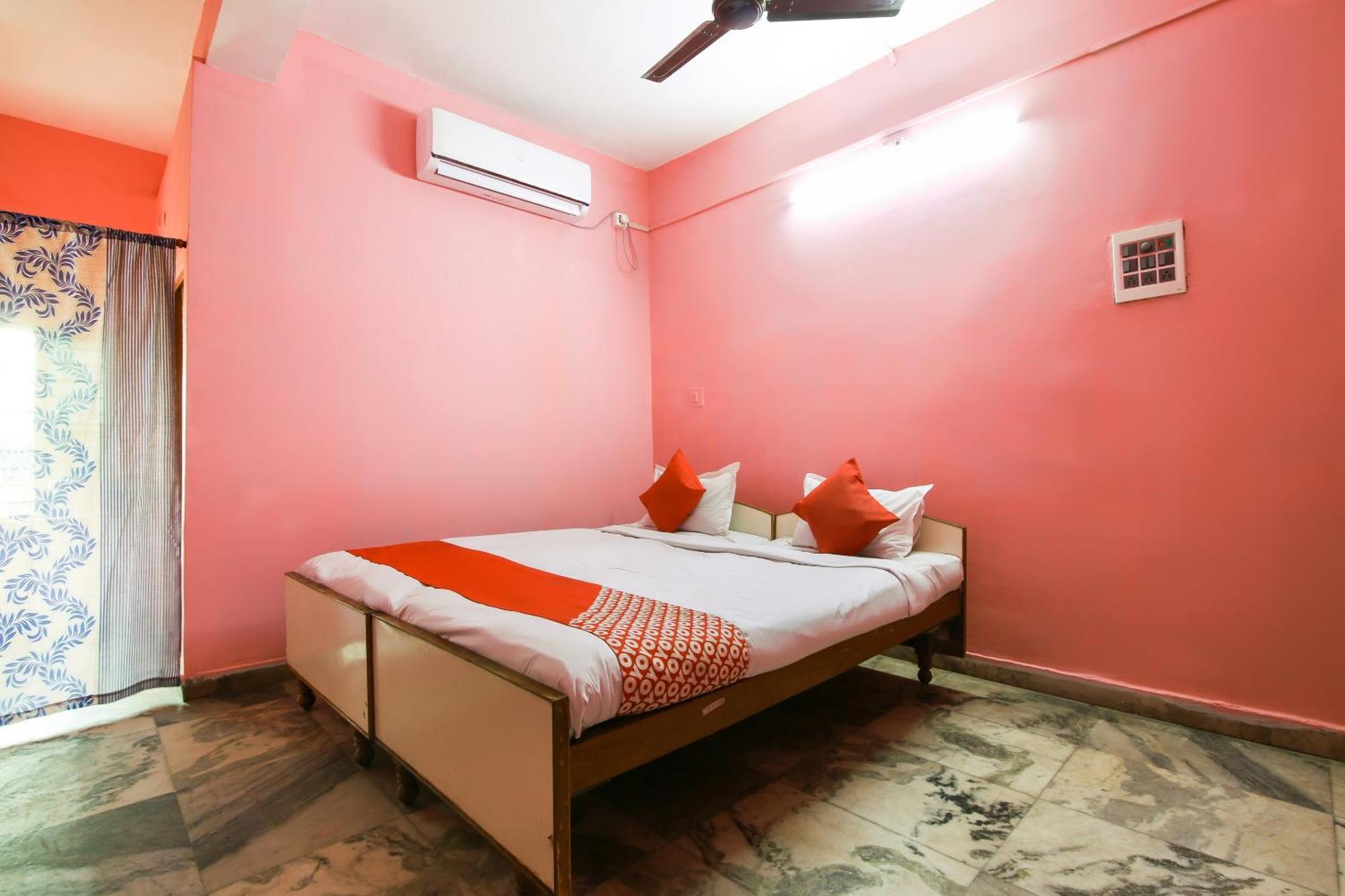 Collection O Nit More Adityapur Formerly Hotel Subheksha Jamshedpur Buitenkant foto