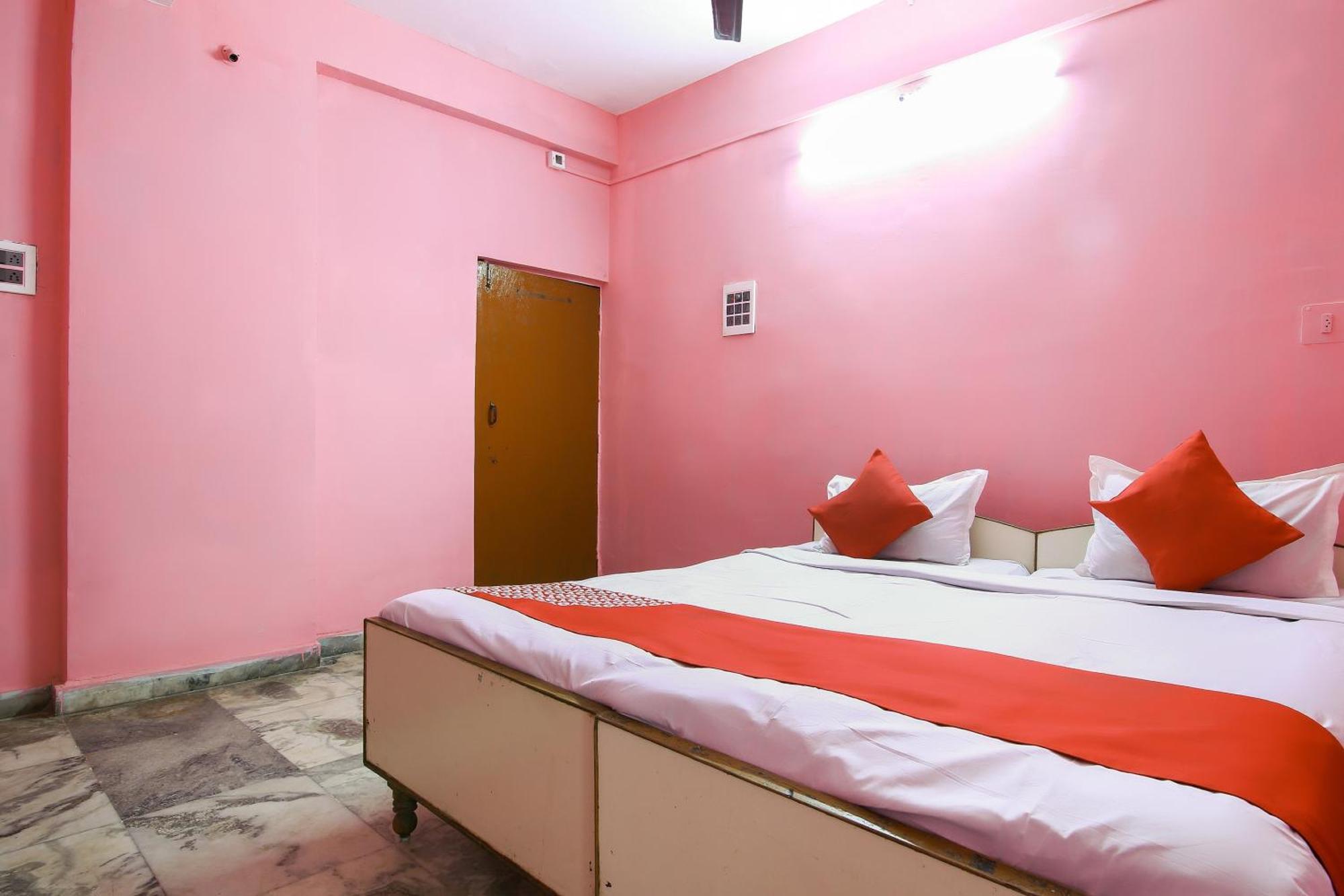 Collection O Nit More Adityapur Formerly Hotel Subheksha Jamshedpur Buitenkant foto